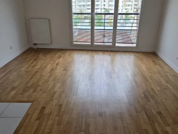 Coup de coeur ! Beau duplex 4 pièces de 76 m² avec 2 parkings