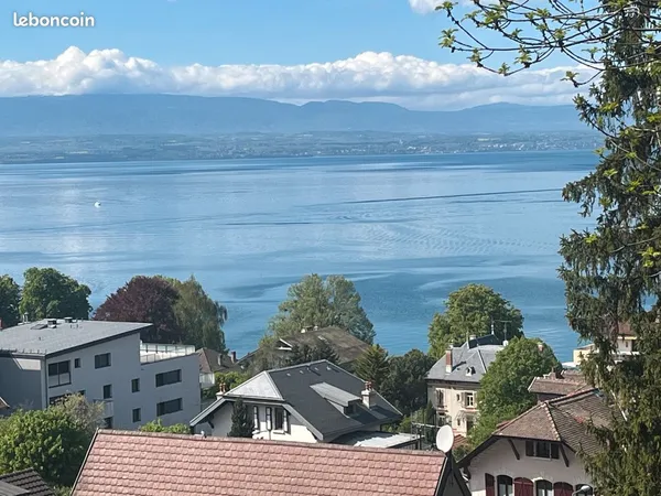 Appartement 2 pièces très belle vue lac