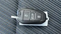 Opel Crossland X 1.2 Turbo 110ch Elegance 6cv — photo 16