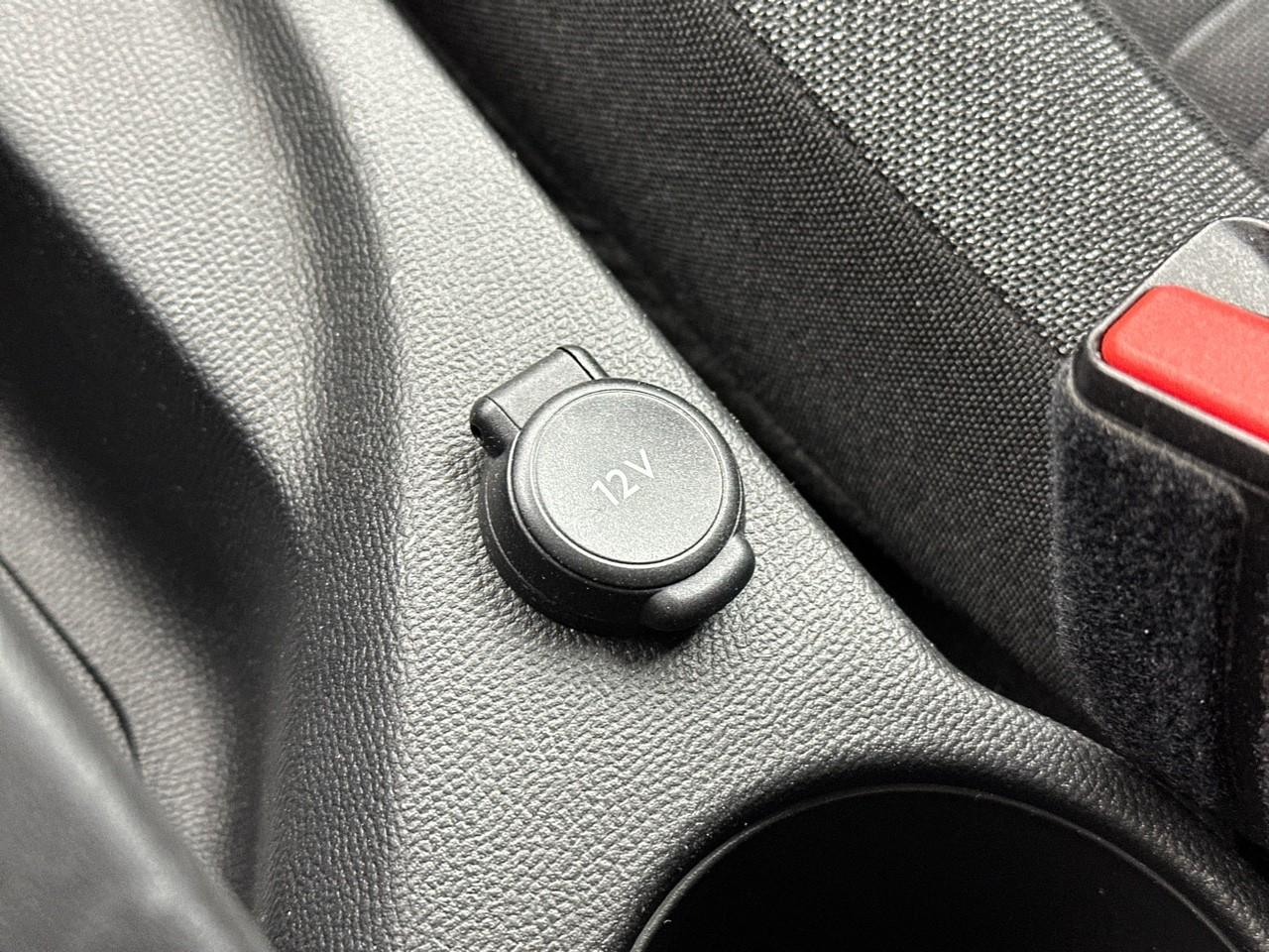 Peugeot 2008 puretech 100 s&s bvm6 style — photo 31