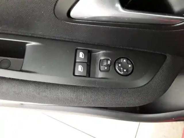 Peugeot 208 electrique 50 kwh 136ch — photo 69
