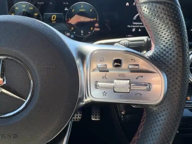 Mercedes Classe A 200 d amg line — photo 16