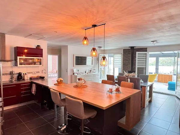 Maison de plain-pied 5 pièces 142 m²