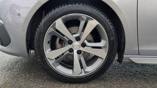 Peugeot 308 SW 1.6 BlueHDi 120 EAT6 - GT Line – 2017 – 136964 km – Diesel – Boîte Automatique — photo 20