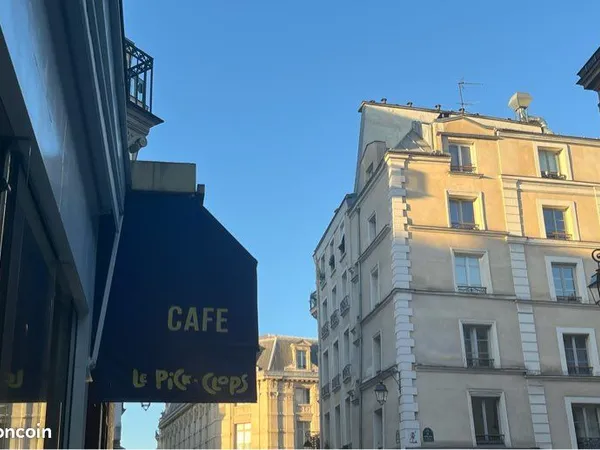 Charmant studio dans le Marais