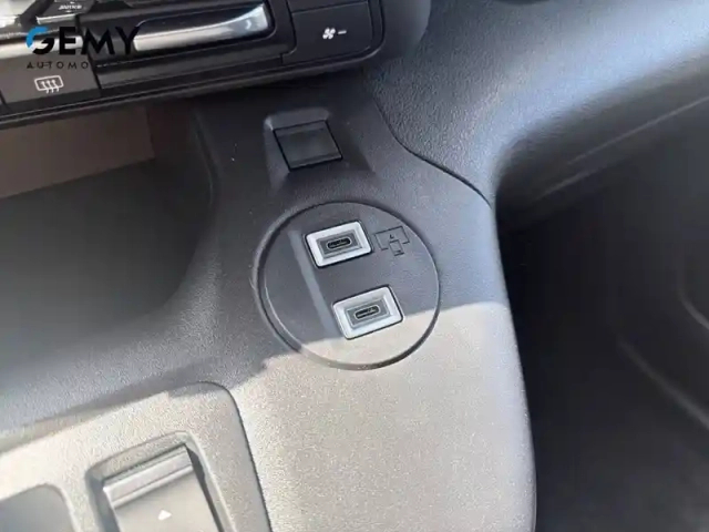 Citroën Berlingo taille m bluehdi 130 s&amp;s eat8 — photo 23
