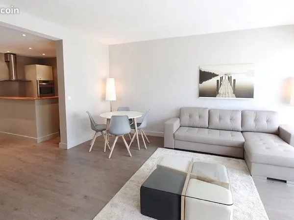 Magnifique T2 de 40 m² Meublé et Rénové
