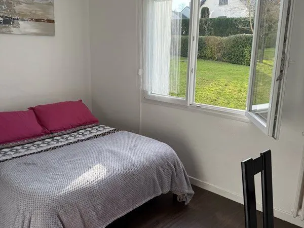 Superbe chambre parentale louée à la demande