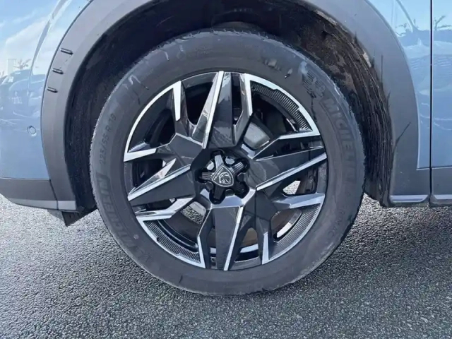Peugeot 3008 hybrid 136 e-dcs6 — photo 13