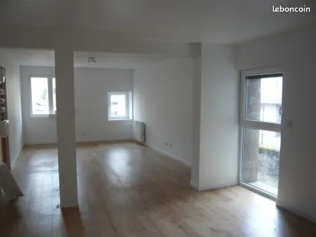 Appartement 3 pièces 100 m2 à SAINT CLEMENT
