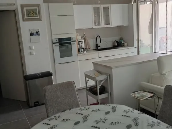 Appartement 65m2 centre Six fours les plages