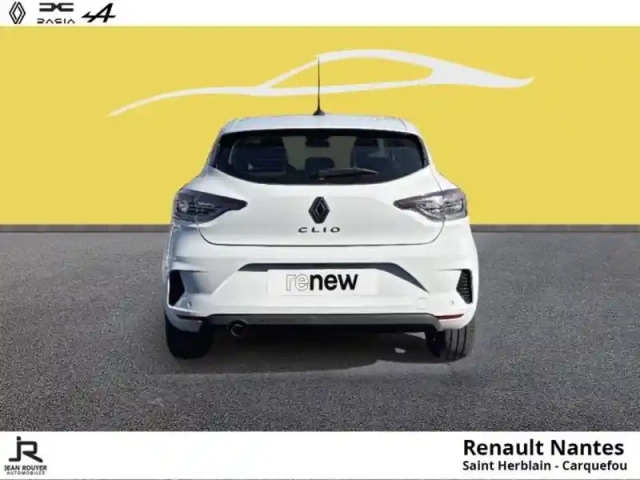 Renault Clio 1.0 tce 90ch evolution — photo 8
