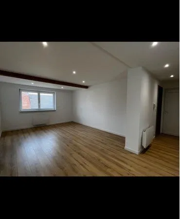 Appartement 3 pièces rénové et meublé 52m2