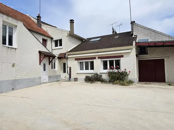 Propriété 7 pièces 152 m²