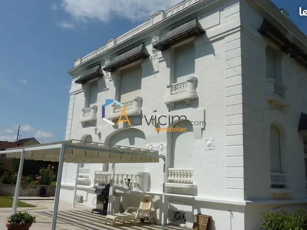 Maison 5 pièces 189 m²
