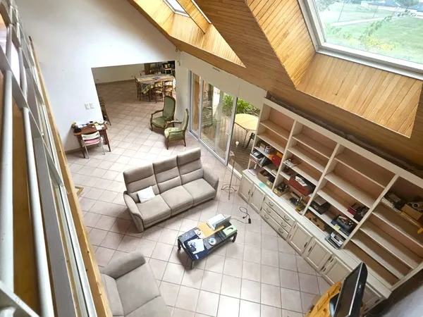 Maison 8 pièces 191 m²