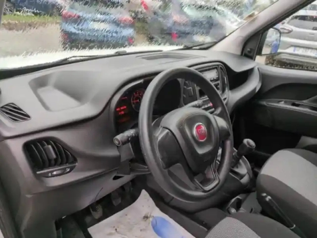 Fiat Doblo cargo 1.3 multijet 95ch pack usb clim e6 — photo 13