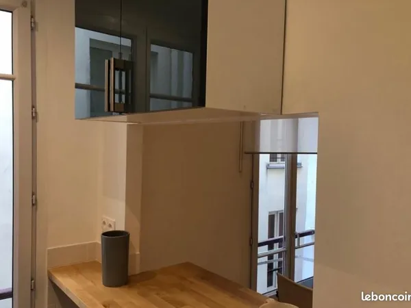 Location appartement 35m2 Meublé T2 à Montpellier Centre