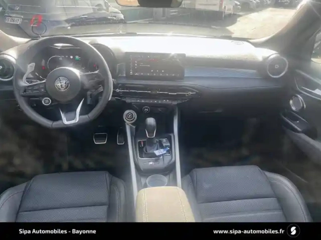 Alfa Romeo Tonale 1.5 hybrid 160 ch vgt tct7 — photo 32