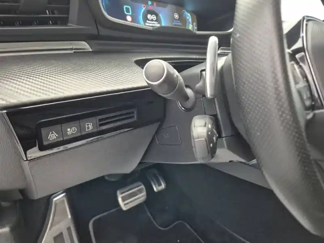 Peugeot 508 sw hybrid 225 e-eat8 — photo 8