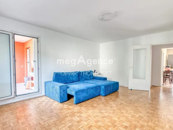 Appartement, 3 chambres, balcon, garage
