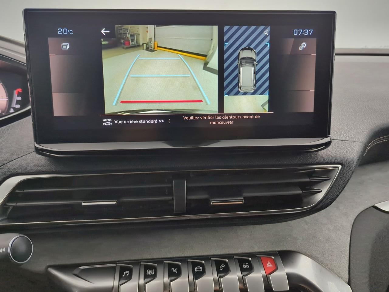 Peugeot 3008 puretech 130ch s&s eat8 gt — photo 17