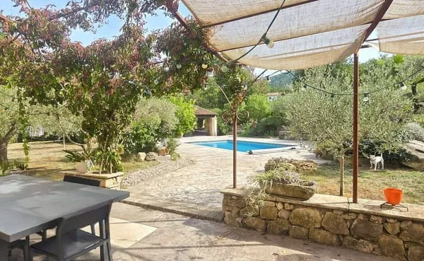 Villa 5 pièces 167 m²
