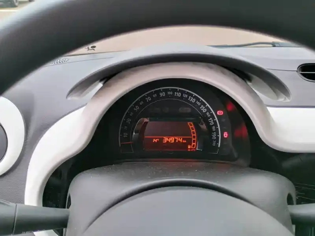 Renault Twingo iii sce 65 — photo 9