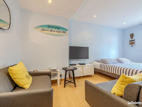 À VENDRE - STUDIO 28,7 m² - MOULIN BLANC - LES PIEDS DANS L'EAU