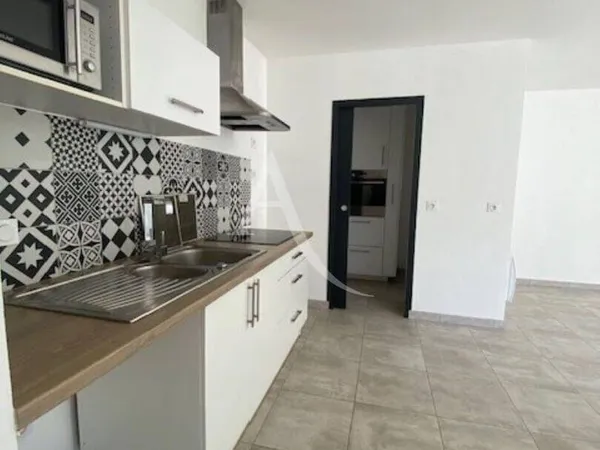 Maison de plain-pied 3 pièces 71 m²