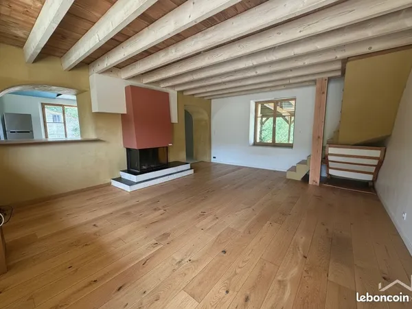 Maison 6 pièces 140 m²