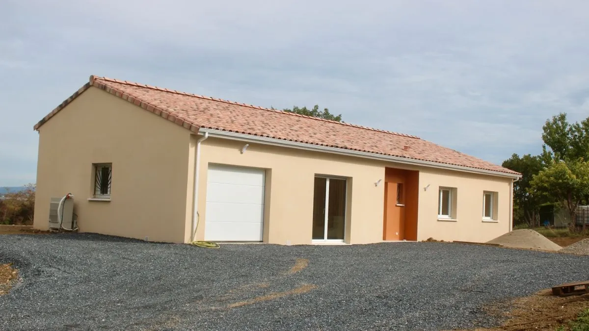 Photo 1