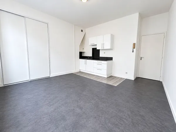 Immeuble 10 pièces 210 m²