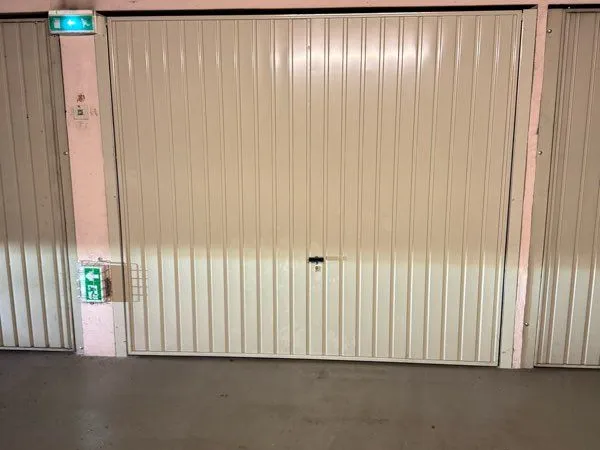 Location Box garage lyon 6
