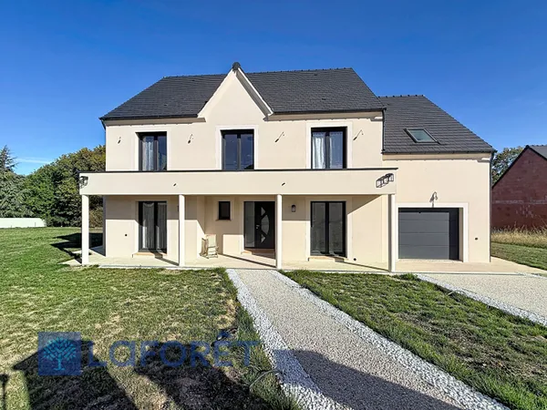 Maison 8 pièces 196 m²