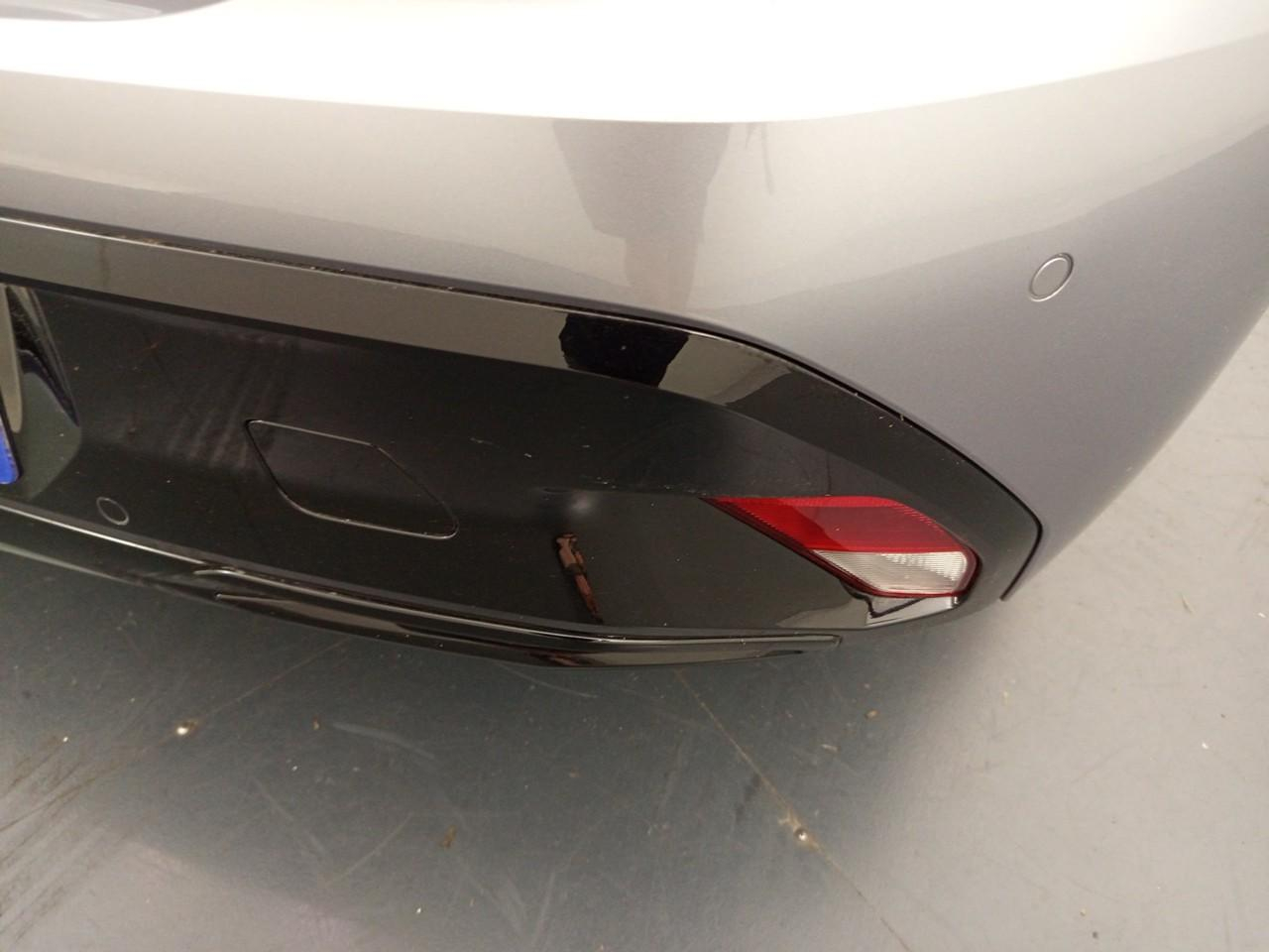 Peugeot 308 hybrid 145 e-dcs6 allure — photo 25