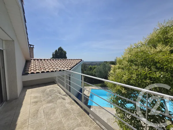Maison 5 pièces 152 m²