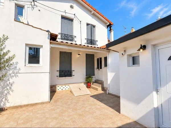 Pavillon 6 pièces 126 m²