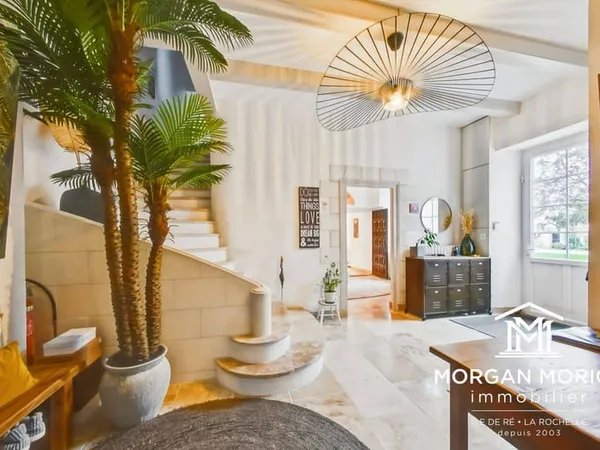 Maison 5 pièces 314 m²