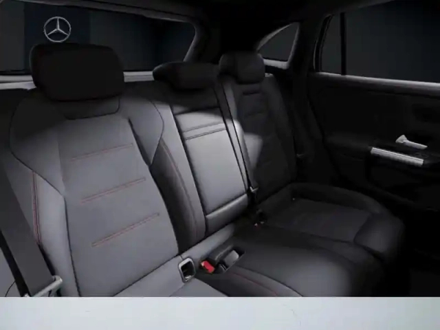 Mercedes Eqa 250+ amg line — photo 23