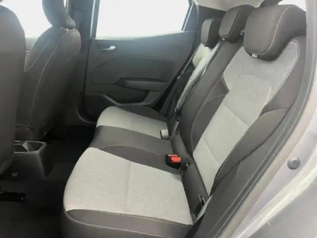 Renault Clio 1.0 tce 90ch evolution — photo 12