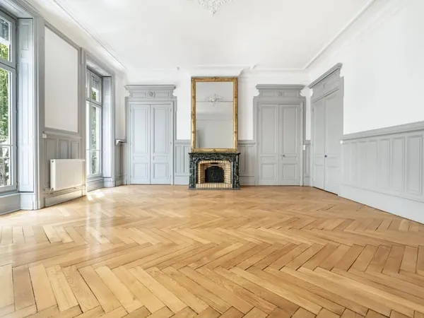 Appartement 6 pièces 227 m²