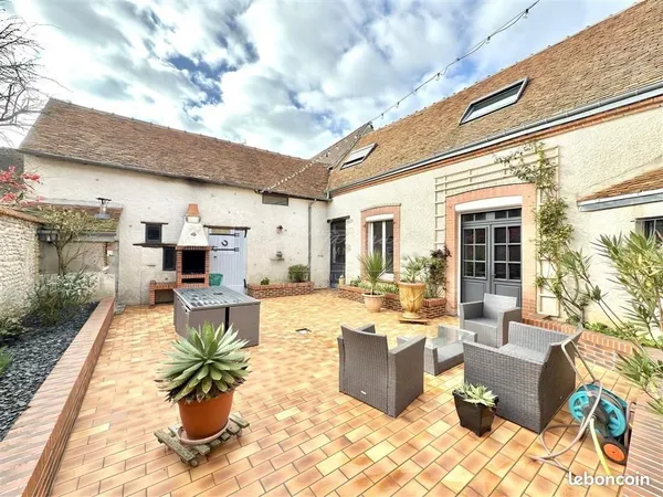 Maison 8 pièces 180 m²