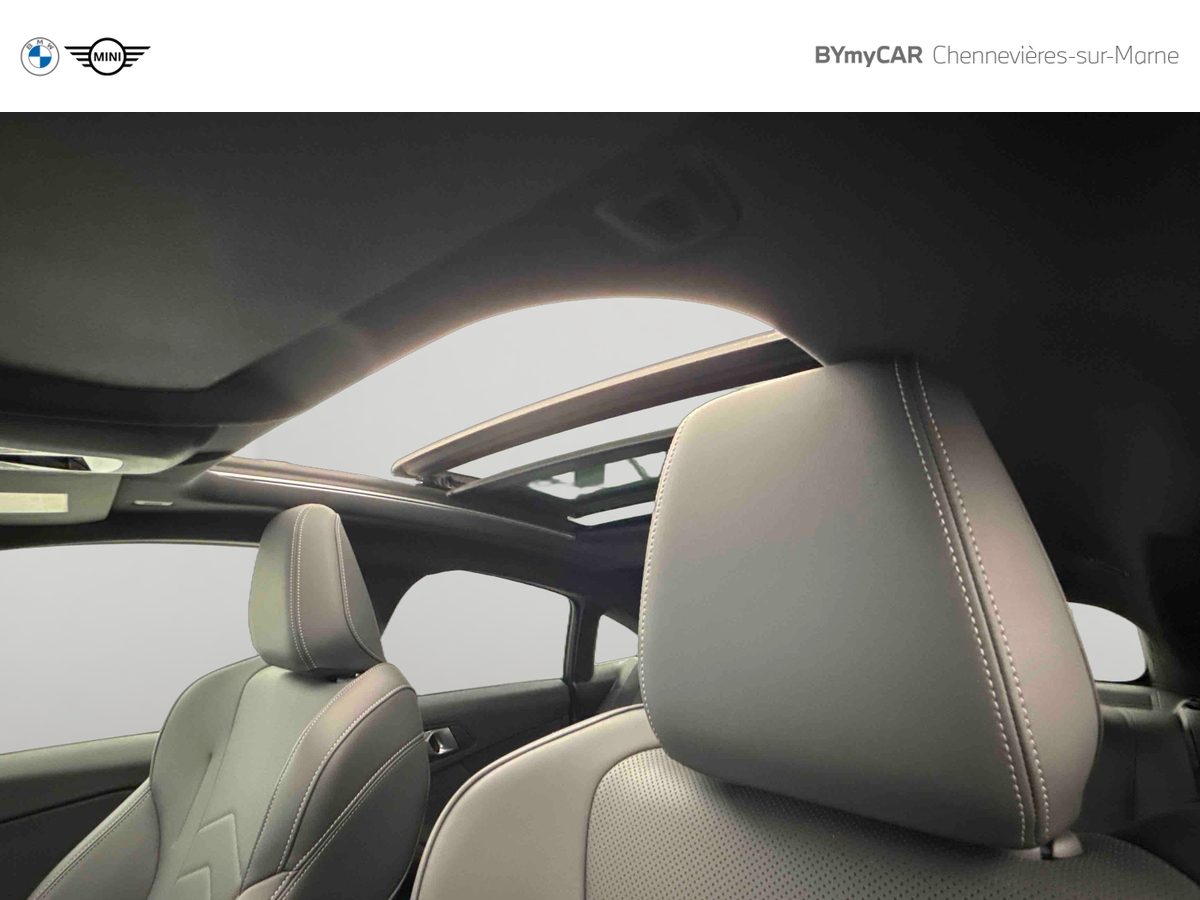 BMW Gran Coupe M235 xDrive 300 ch DKG7 — photo 20