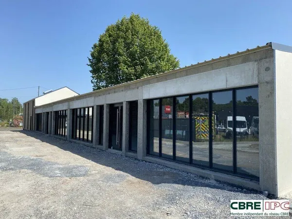 Bureaux 228 m²