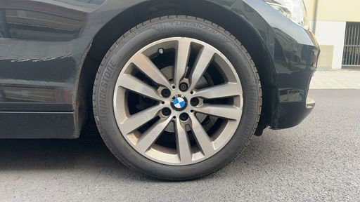 BMW Serie 1 114d 95 - Urban Chic – 2017 – 123715 km – Diesel – Boîte Manuelle — photo 17