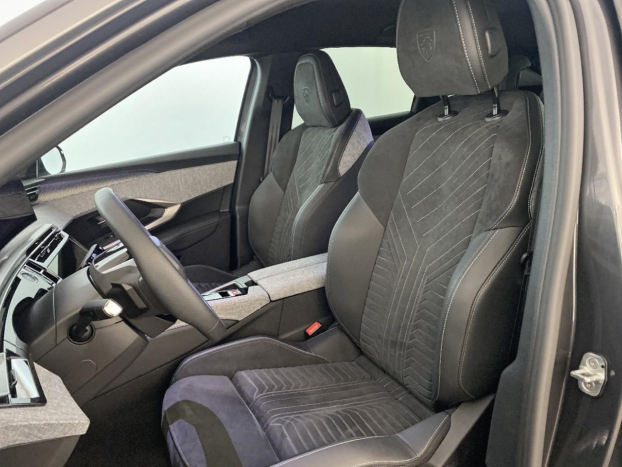 Peugeot 3008 hybrid 145 e-dcs6 gt — photo 9