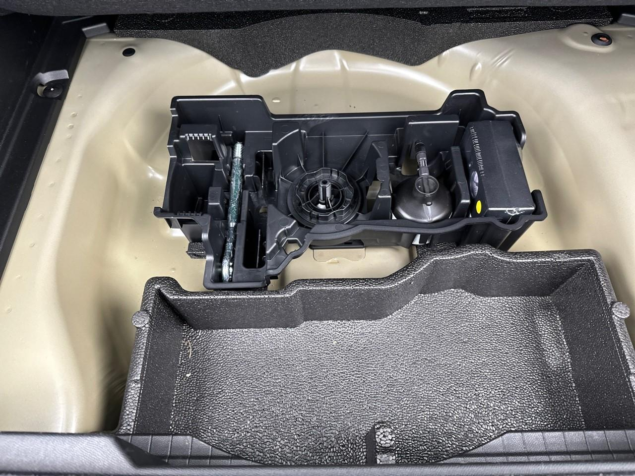 Peugeot 2008 100 s&s bvm6 style — photo 33