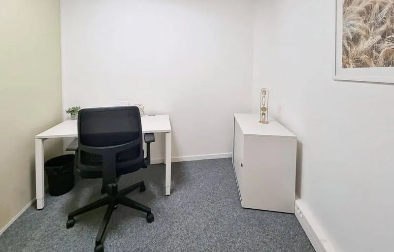 Photo 3