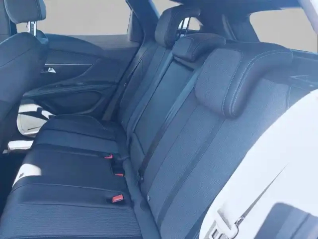 Peugeot 3008 bluehdi 130ch s&amp;s eat8 — photo 12
